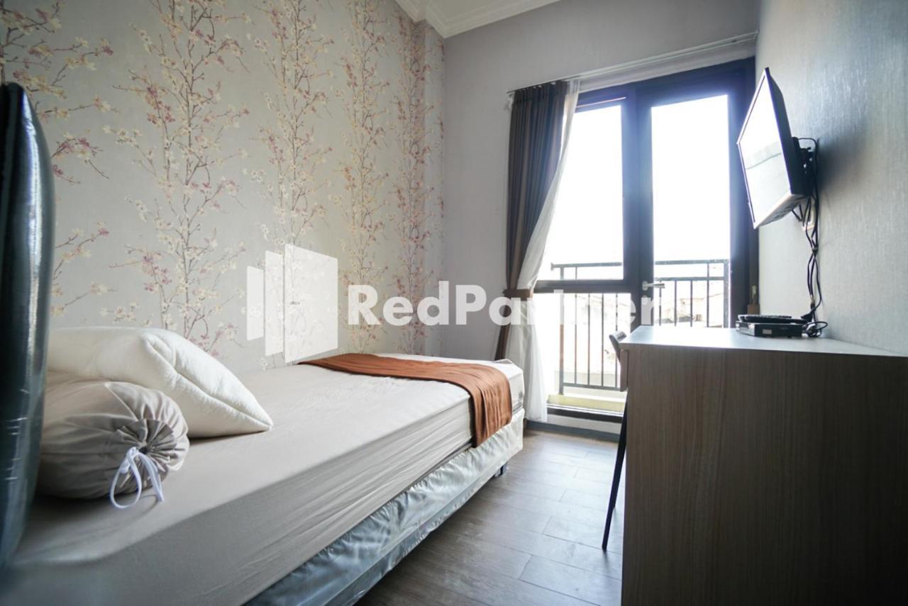 Toba Mansion Syariah Near Benhil Redpartner Hotel Jakarta Kültér fotó