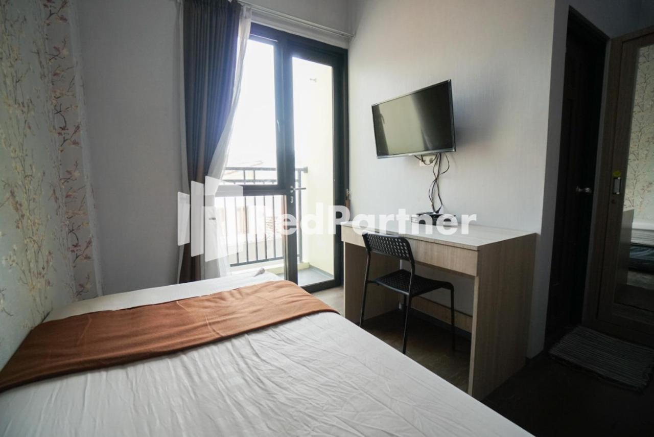 Toba Mansion Syariah Near Benhil Redpartner Hotel Jakarta Kültér fotó