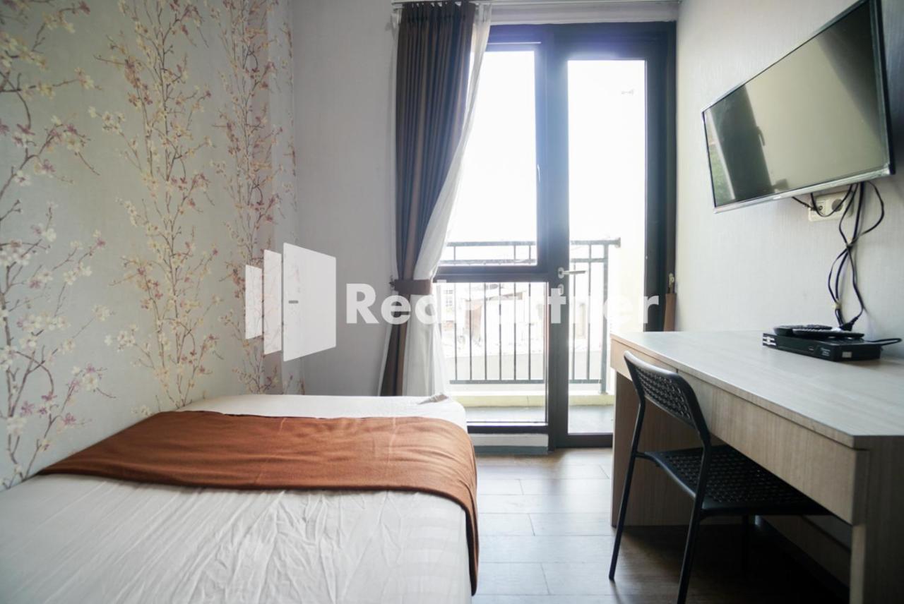 Toba Mansion Syariah Near Benhil Redpartner Hotel Jakarta Kültér fotó