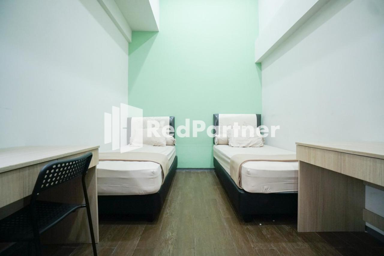 Toba Mansion Syariah Near Benhil Redpartner Hotel Jakarta Kültér fotó