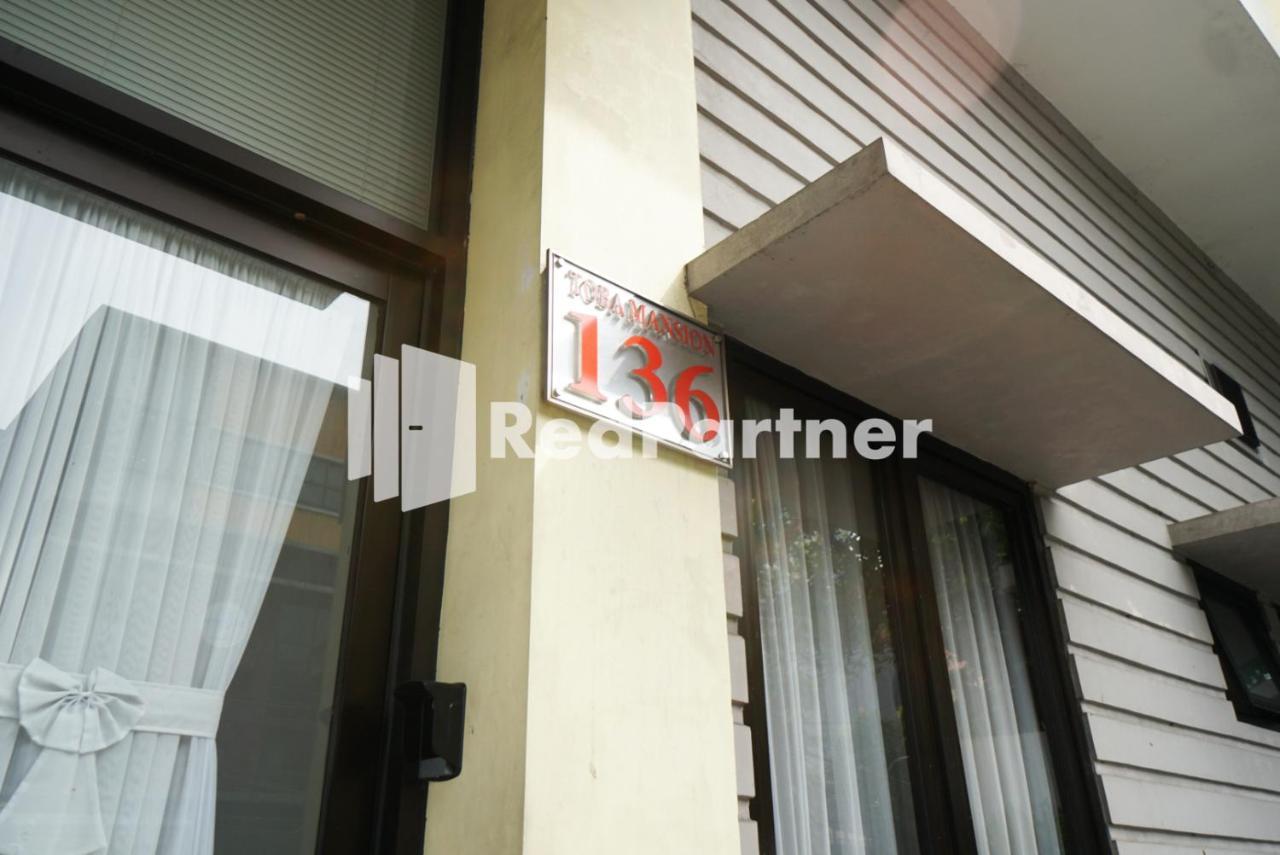 Toba Mansion Syariah Near Benhil Redpartner Hotel Jakarta Kültér fotó