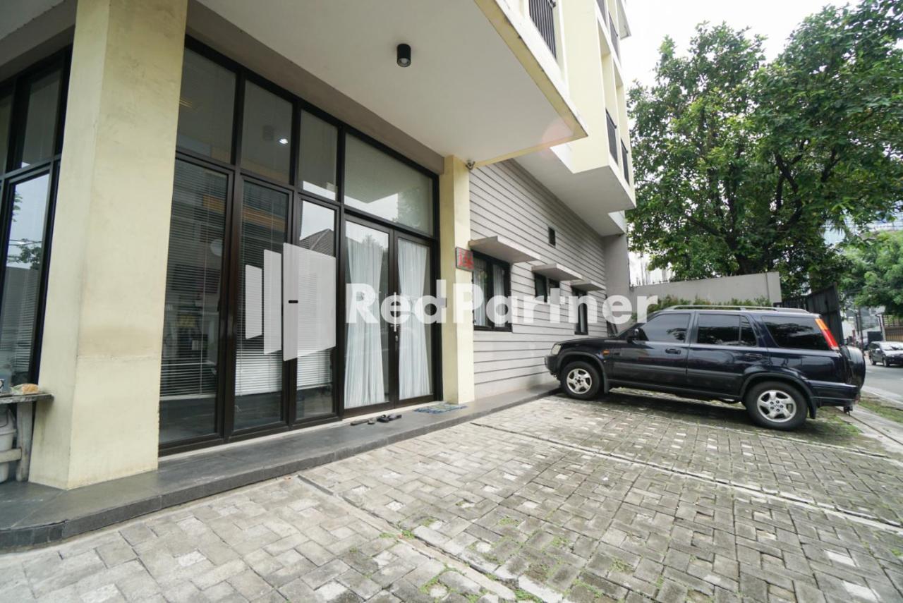 Toba Mansion Syariah Near Benhil Redpartner Hotel Jakarta Kültér fotó